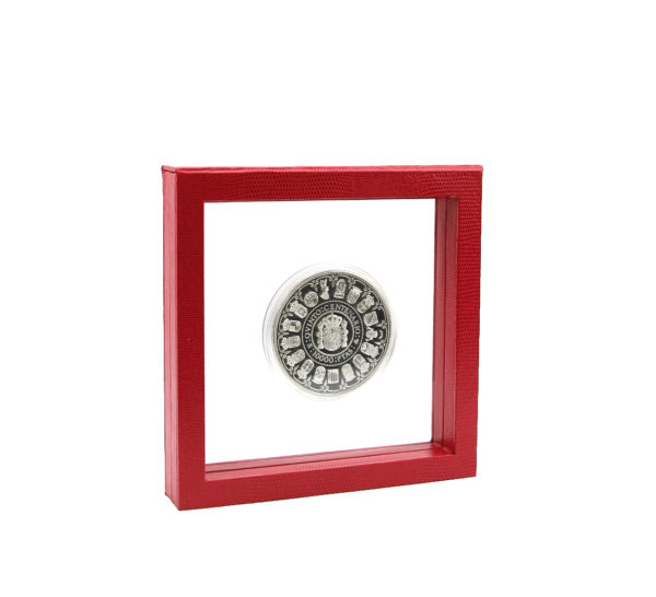 Marco para objetos Nimbus rojo 15×15 cm con medalla
