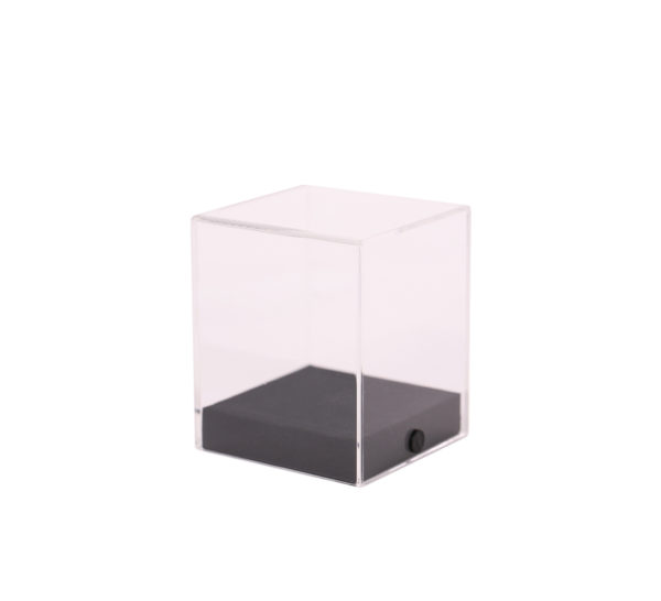Display cubo acrílico con base terciopelo 100x100x120 mm